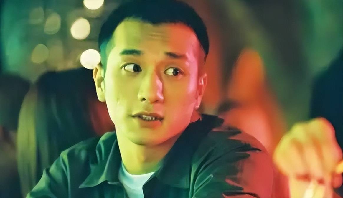 顶尖对决火花四溅，观众惊叹