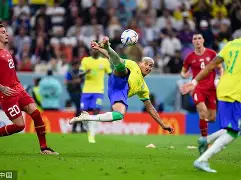 理查利松连进两球，助卡昂战胜第戎