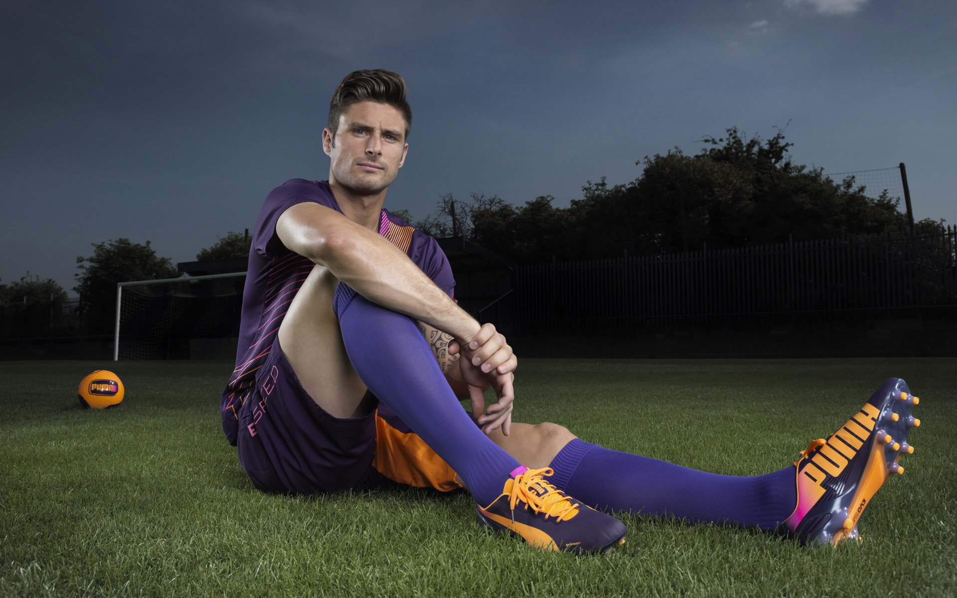 圣安东尼奥马刺主帅放话：世锦赛首回合必胜利雅得新月，内马尔冷笑回应